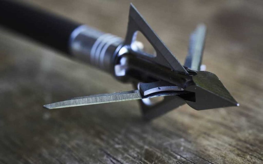 Best-Broadhead-For-Crossbow-Over-400-FPS